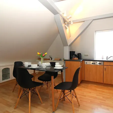 Angelika 7 Apartment